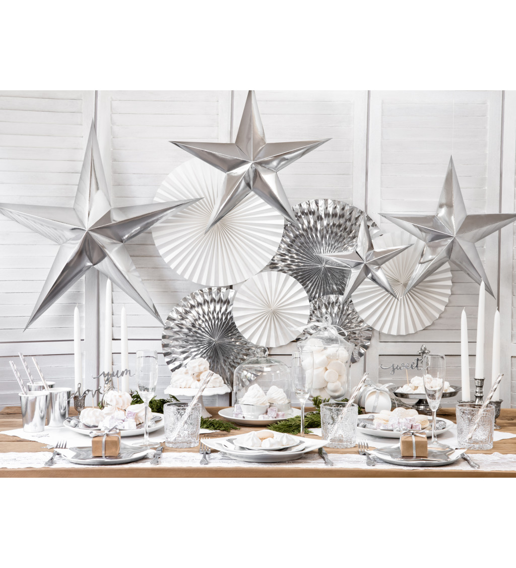 Luxusní látkové ubrousky