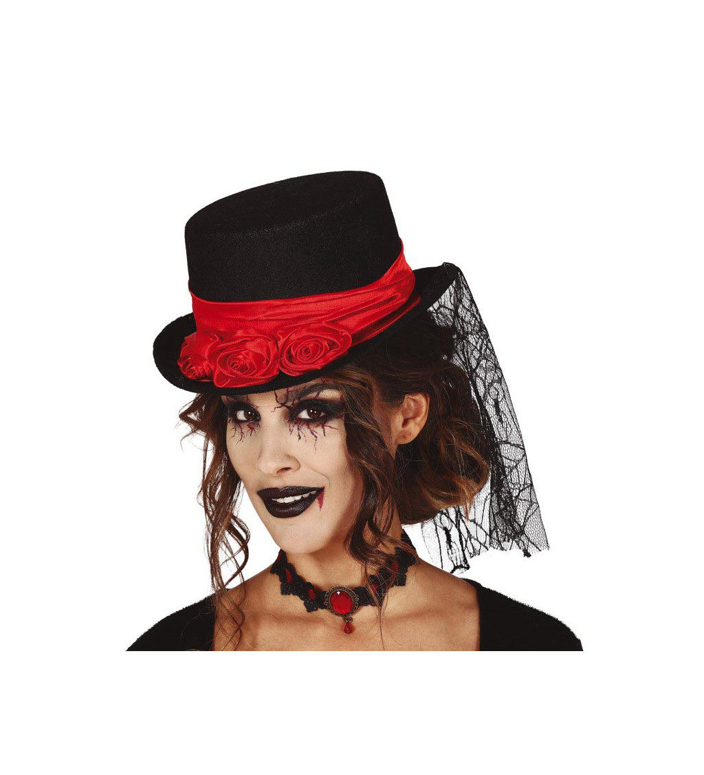 Filcový klobouk upírky