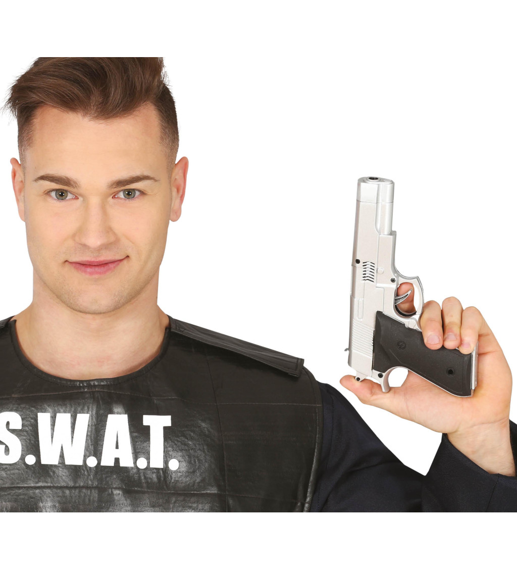 Stříbrná - pistole