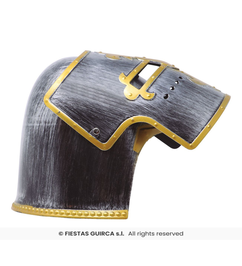 Přilba - středověkého rytíře