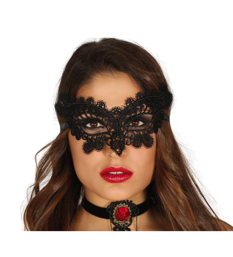 Vyšívaná maska - černá