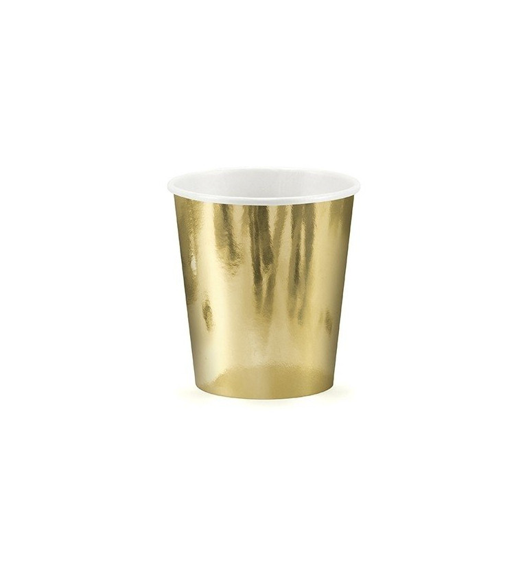 Sada zlatých kalíšků