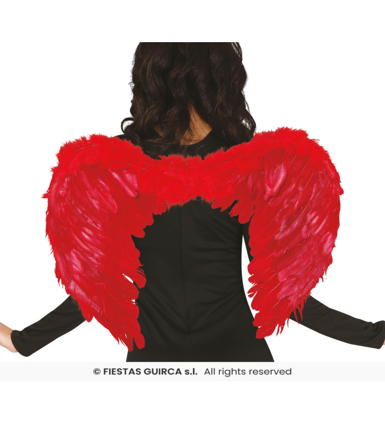 Červená peříčková křídla